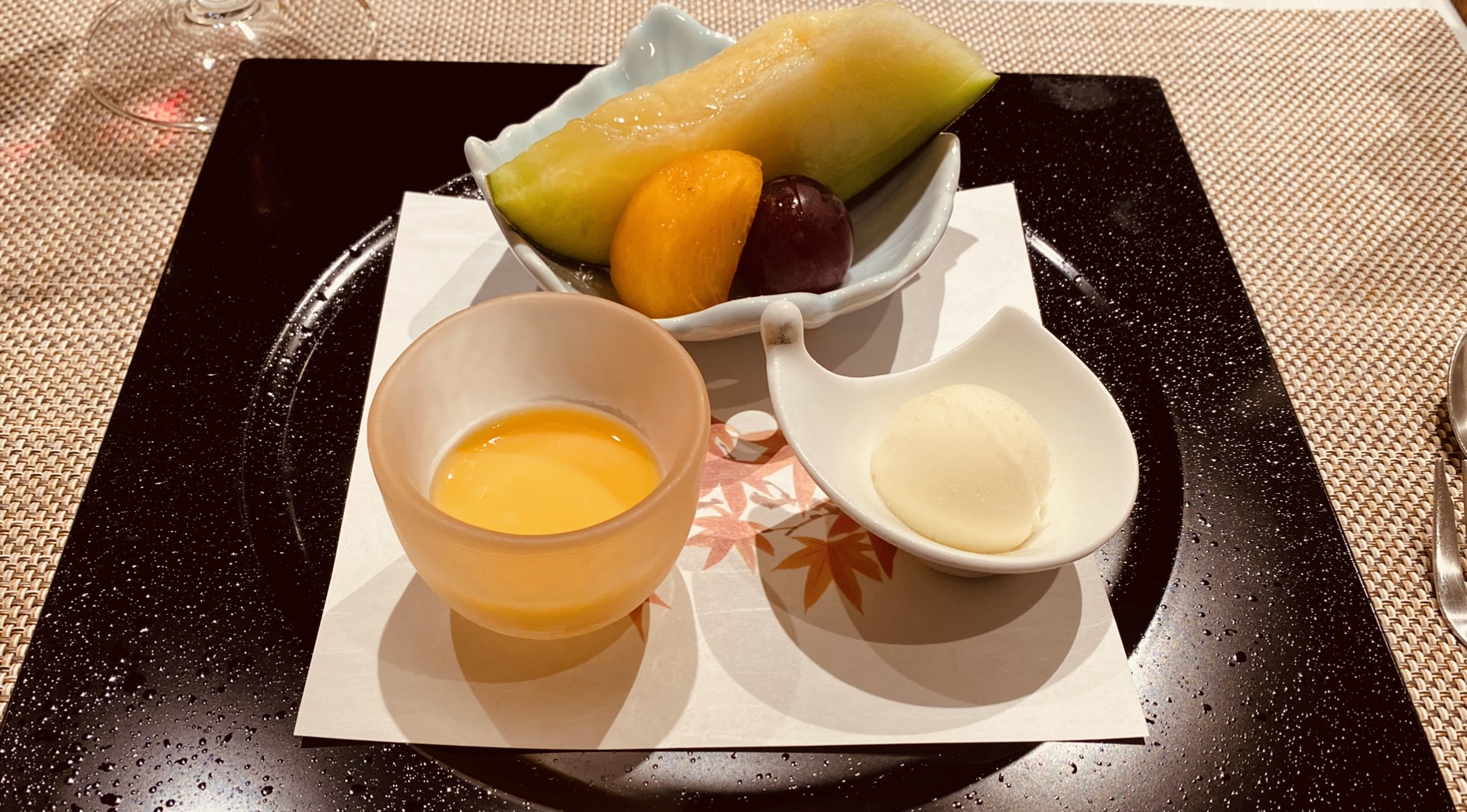 デザート　〜メロン、柿、巨峰、柚子シャーベット、マンゴープリン〜
